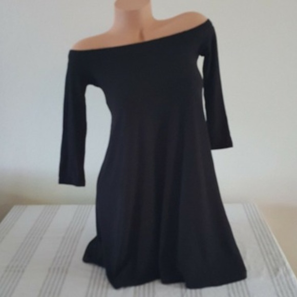 Off The Shoulder Shift Dress Black - Picture 2 of 4